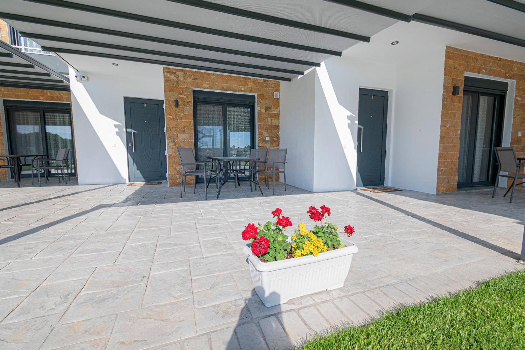 Chryssis Village By Travel Pro Services - Nea Potidaia Halkidiki ネア・ポティダイア エクステリア 写真